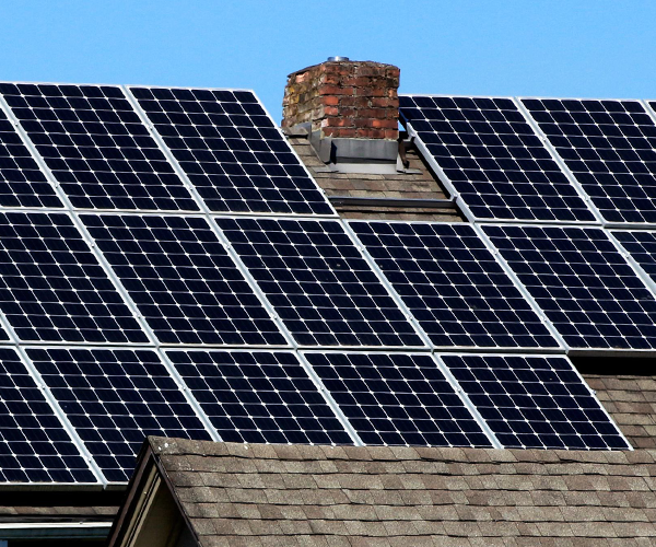 On-Grid vs Off-Grid Solar Systems: Which Is Right for You? – Sunrich Energy
